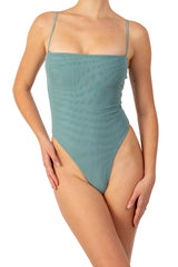 LUNA ONE PIECE