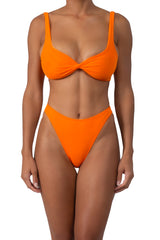 CAMILA TWIST TOP